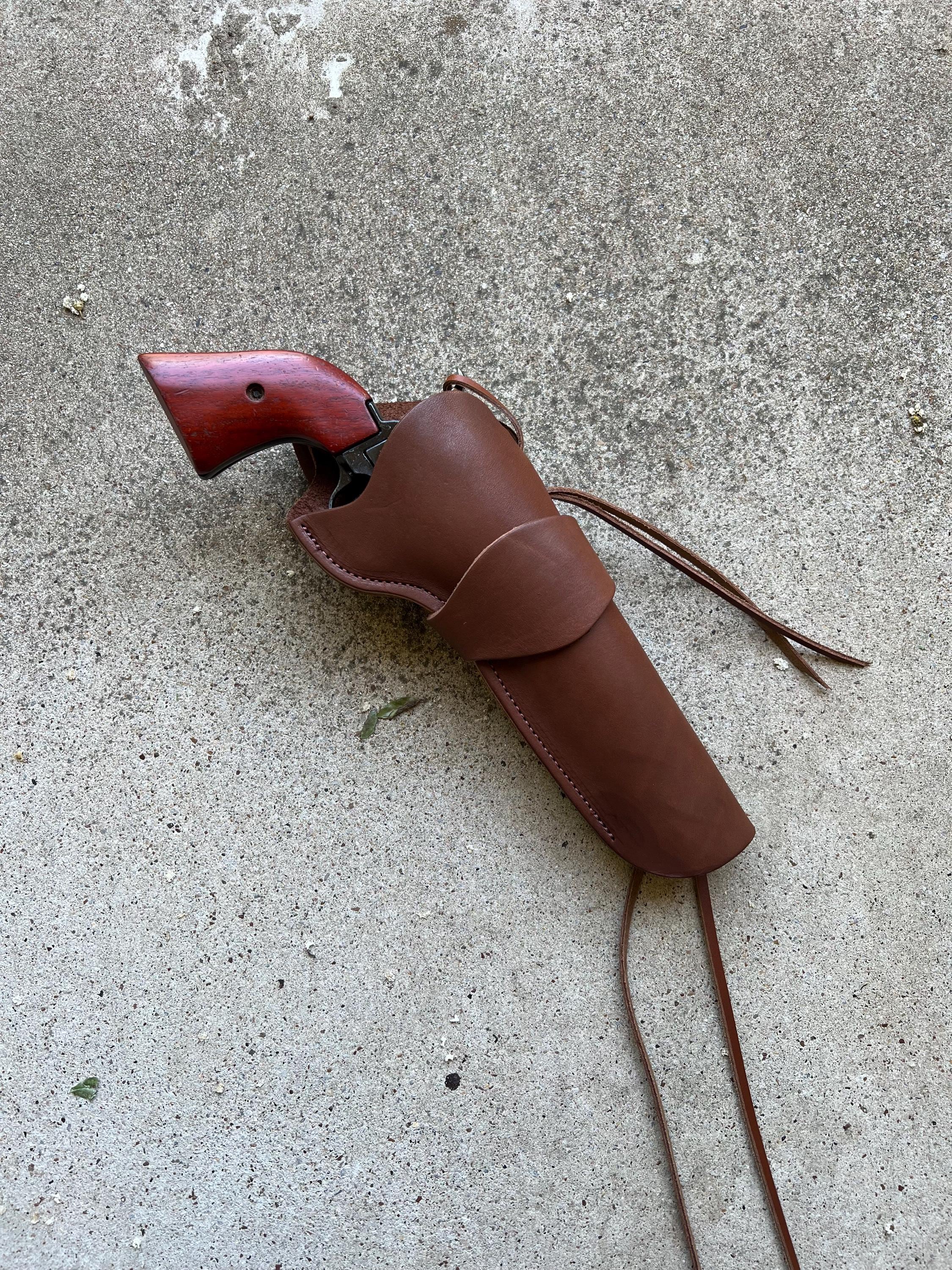 U*N様 定価6万　GUNTAS Genuine Leather Crossbo Ruger Single Six 22 Caliber Cross Draw Holster Single Action 6.5