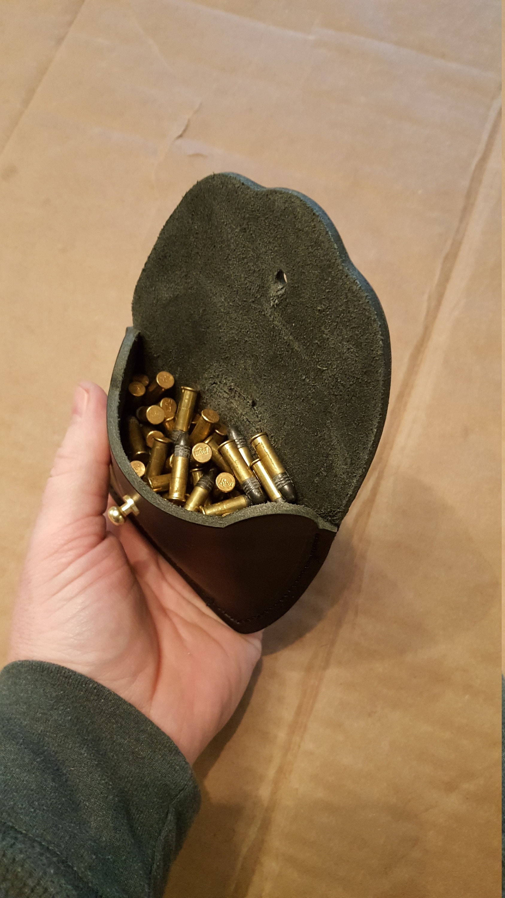 100 Round Rifle Bullet Cartridge Ammo Pouch for .308 cal 30-30 100 Round Rifle Bullet Cartridge Ammo Pouch for .308 cal 30-30