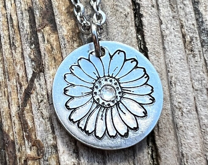April Birth Flower Simple Necklace, Crystal Birthstone, Daisy Metal Stamped Charm, Birthday, Mothers Day, Anniversary,New Mom Gift