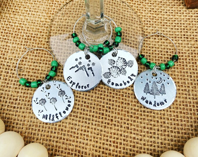 PNW Themed Wine Charms, Set of 4, Earthy, Explorer, Forest, Plants, Moms Night Favors, Girls Night Decor, Christmas Gift, Stocking Stuffer