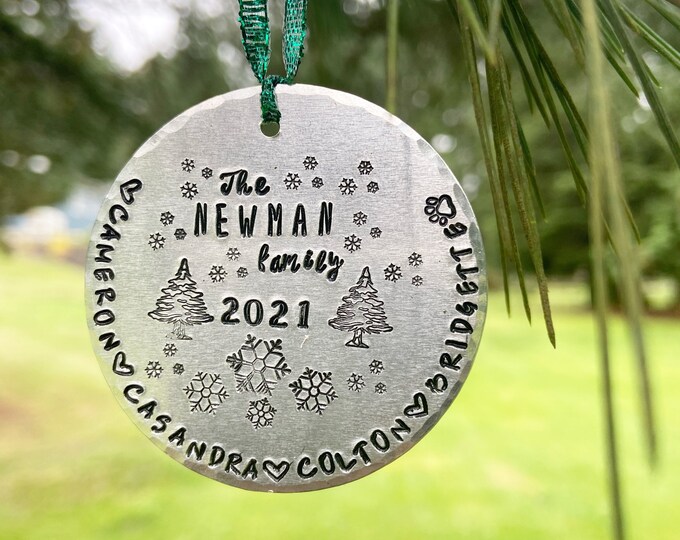 Metal Stamped Christmas Tree Ornament , Customizable name ornament, Personalized Family Ornament, Christmas Gift, Anniversary Gift, 2022