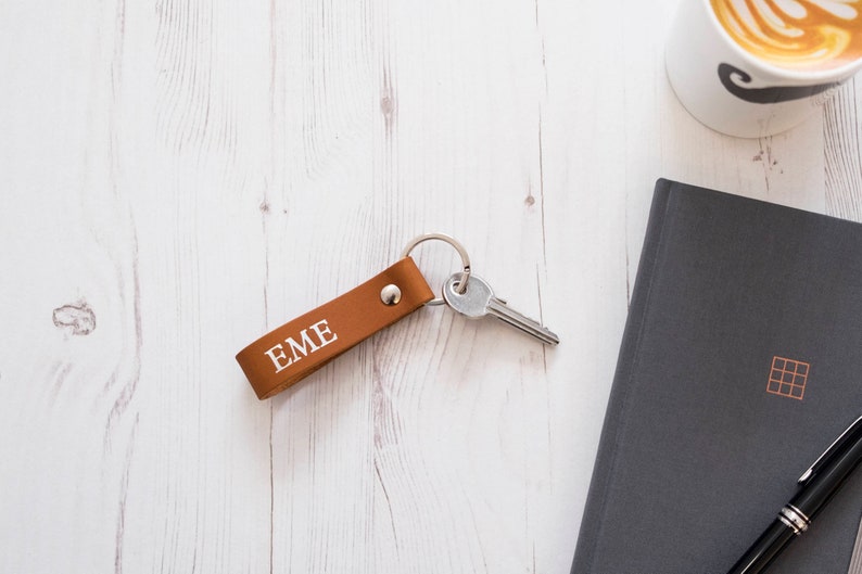 Personalized Leather Keyring Keychain keyfob monogram housewarming gift TAN no gift box