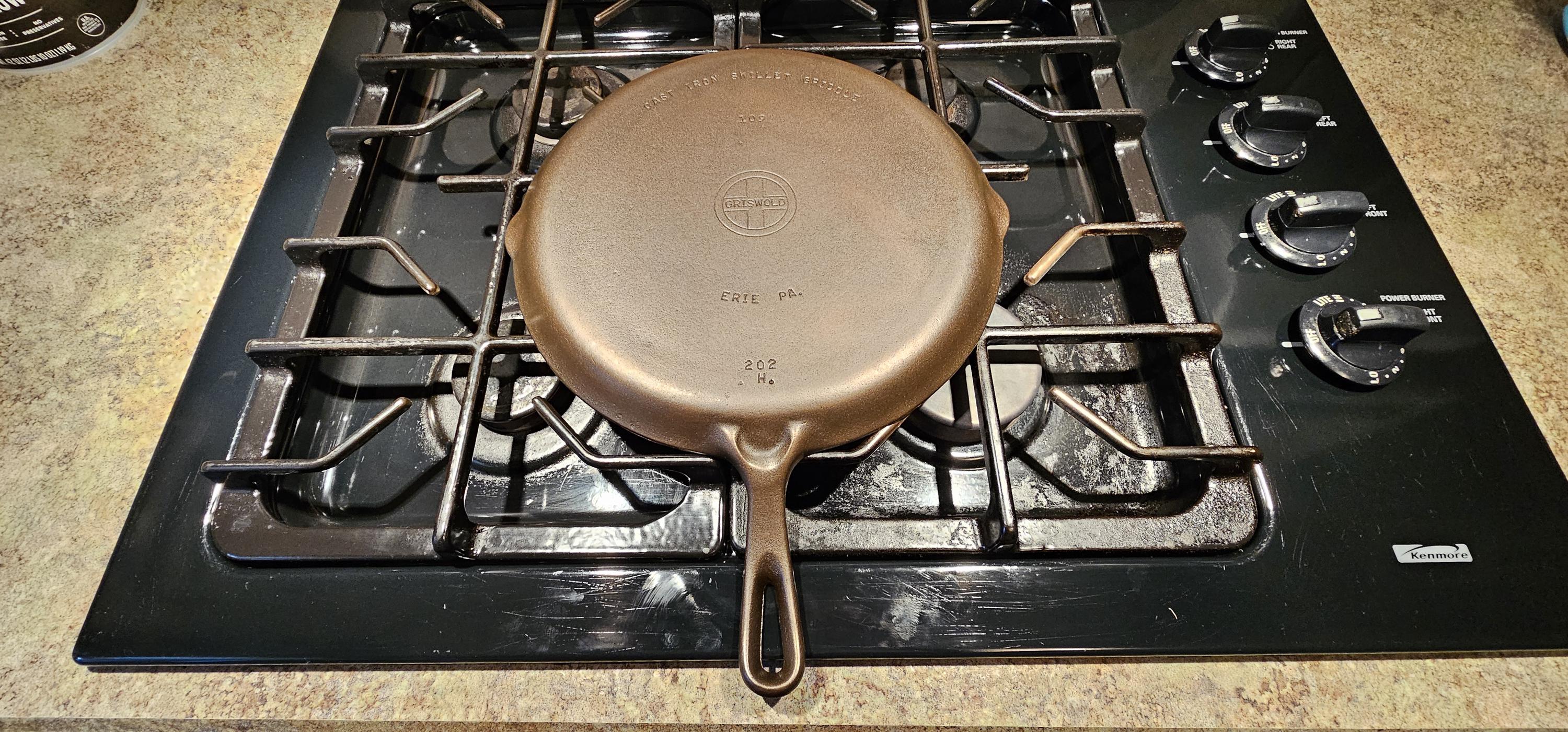 Vintage Griswold Cast Iron Griddle 202