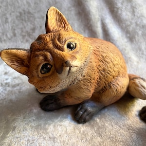 Vintage 1979 Roscoe the Red Fox Kit Ceramic Figurine, The Wildlife Series by Roger J. Brown