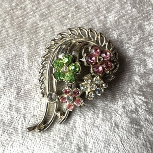 Vintage Rhinestone Flower Brooch, Hippie Flowers