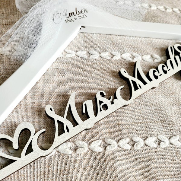 Laser Cut /laser engraving/ Wedding Dress Hanger / Mrs Hanger / Bride Hanger / Wedding Hanger / Bridesmaid Hanger / Personalized Bridal Gift