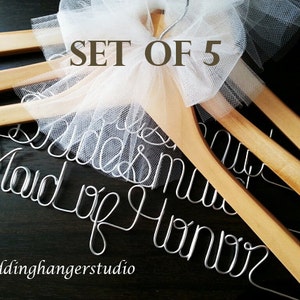 SET of 5 single line wedding hangers / Bride hangers / Bulk Discount / Wedding Dress hanger / Name hanger / Mrs. hanger