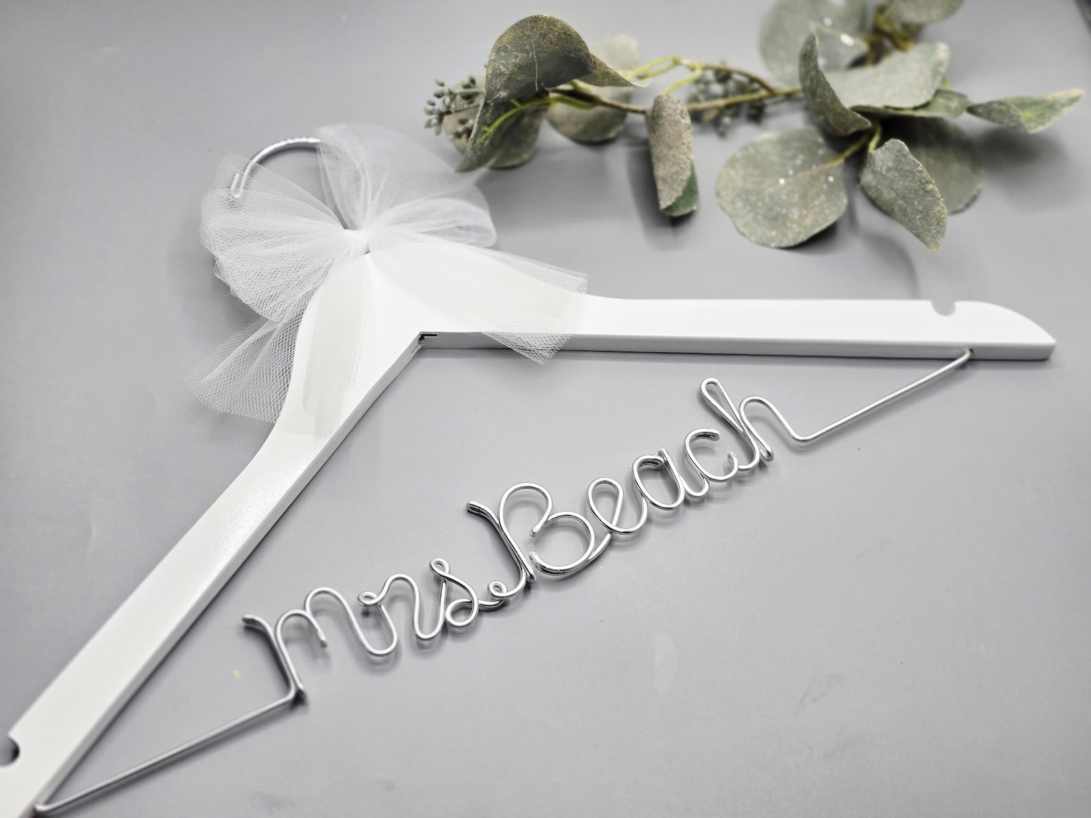Wedding Personalized Bridal hanger with date engraved, Engagement gifts, Wire script name hanger - Rose gold, white with date