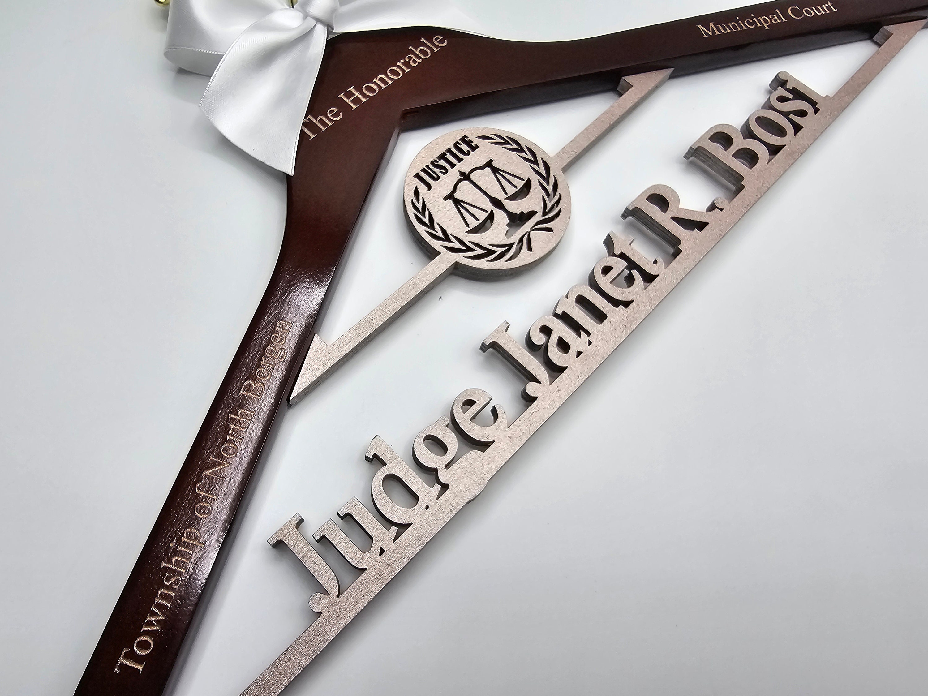 Personalized Gift for Judge, Gift for Lawyers, Investiture Ceremony Gift , Personalized Hanger for Judge, Personalized Hanger for Lawyers