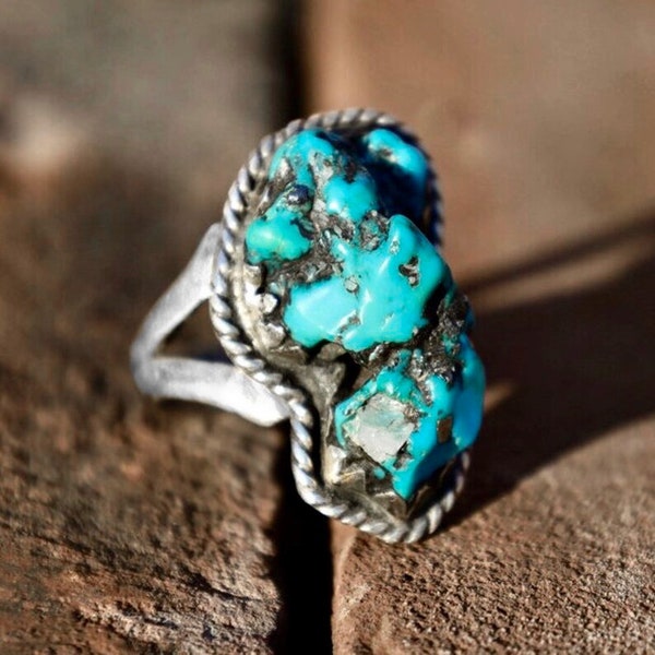 Vintage Native American Navajo Turquoise Nugget Sterling Silver Ring