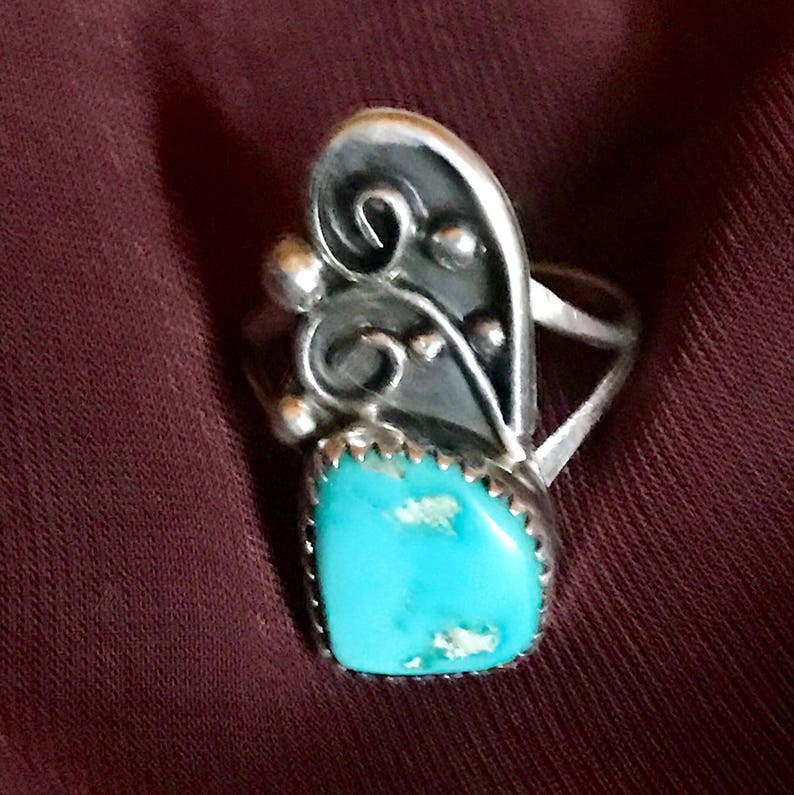 Vintage Navajo Sterling Blue Turquoise signed RM Ring size 5 12