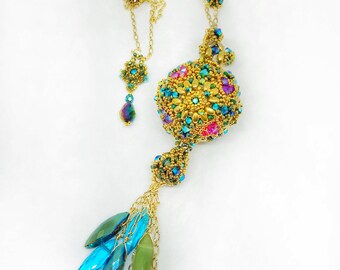 Guille Ball Pendant