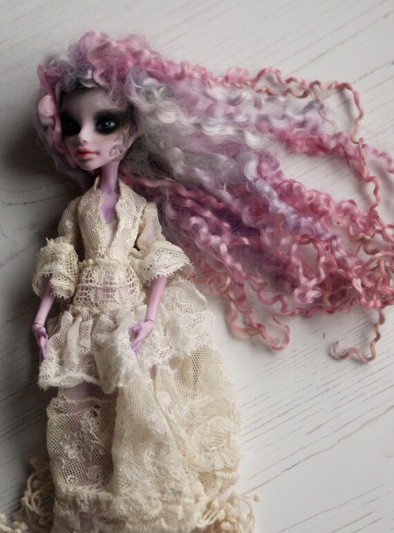 monster high pink hair