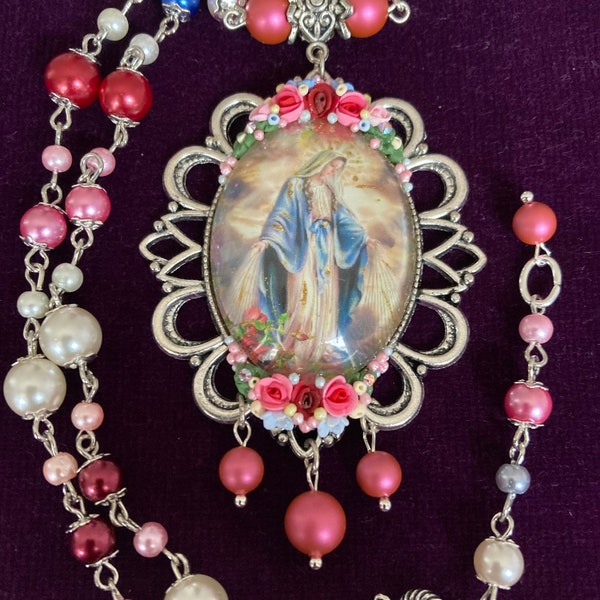 Immaculate Heart of Mary Cameo Pendant, Mother of God Pearled Necklace.