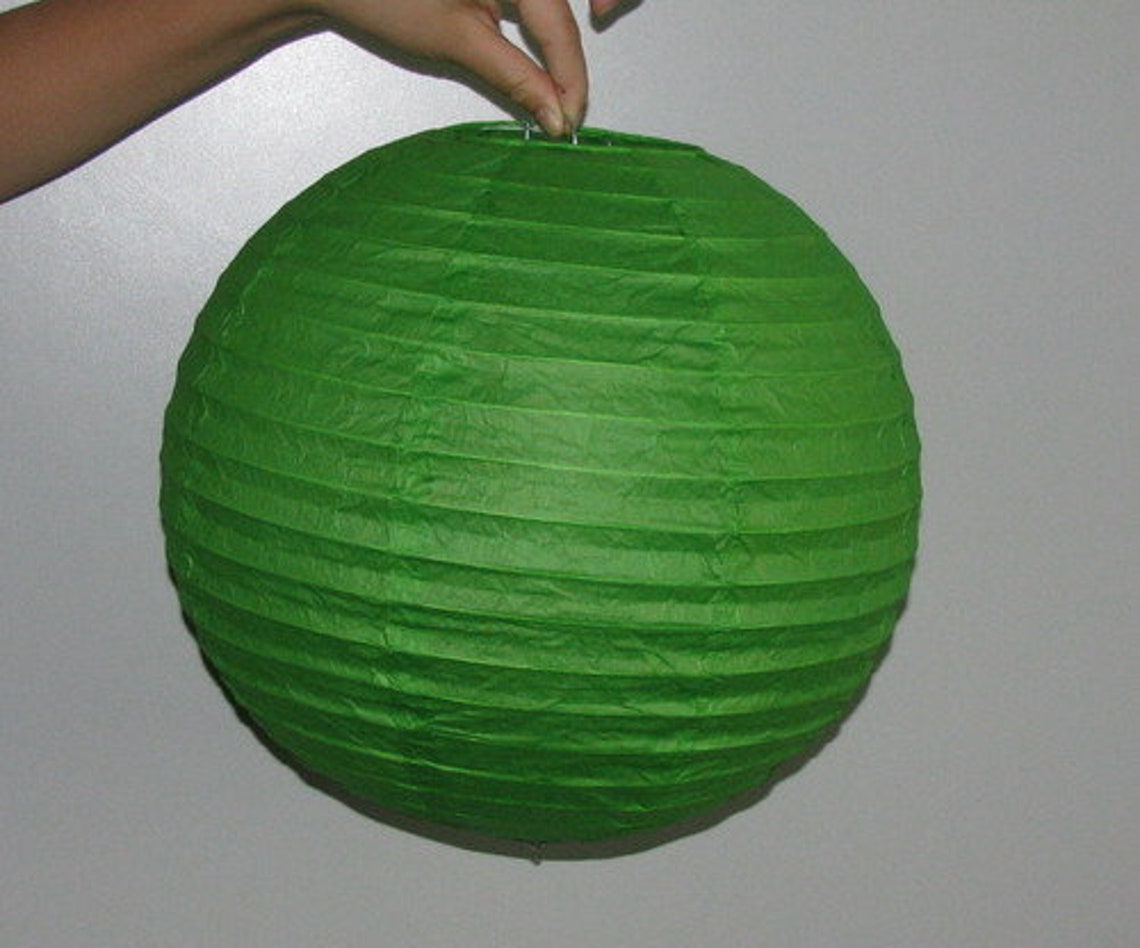 12 Round Lime Green Party Paper Lantern Luau Supplies Etsy Nederland