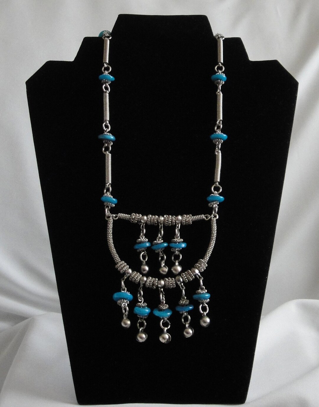 Egyptian Costume Jewelry Necklace Metal Silver Tone With Blue Beads
