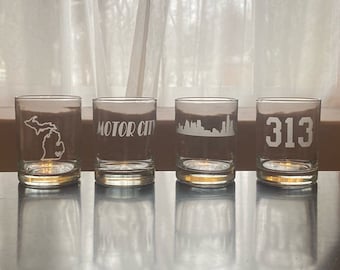 Detroit Glass Gift Set -4 Detroit Double Rocks Glasses   - Michigan - Barware -Pistons  Motor City - Lions - Tigers - Wolverines - Spa