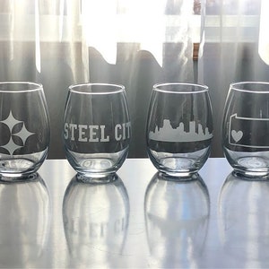 Pittsburgh Stemless Wine Glass Set- 4 Stemless Wine Glasses - Pittsburgh  -  Wine - Steelers - Penguins - Pirates