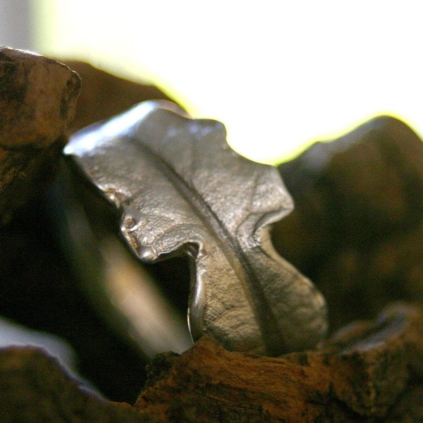 Dandelion leaf silver ring bright