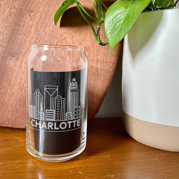 Charlotte Skyline Can Pint Glass