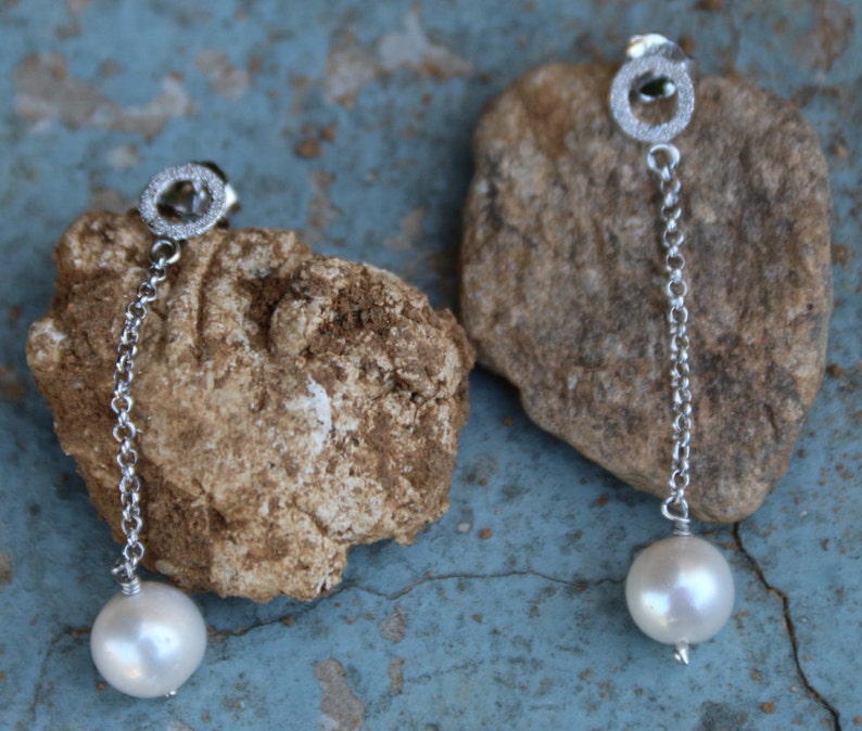 Chandelier Earrings,Bridal Earrings,Pearl Chandelier Earrings,Wedding Earrings,Wedding Jewelry,Pearl Bridal Jewelry,Pearls For Her