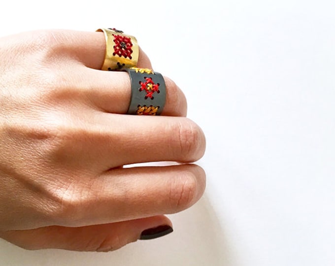 cross stitch band ring