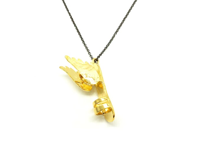 winged sandal necklace