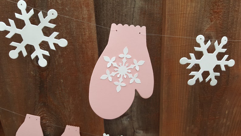 Gender reveal garland,Mitten garland,Baby shower decor,Winter decorations,Holiday decor,Winer birthday garland,Winter onederland decor