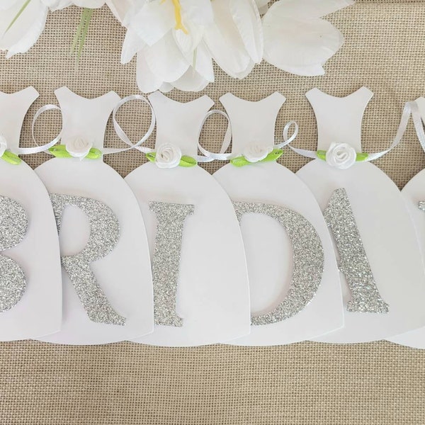 Bride to be banner,Bridal shower banner,Bridal shower garland,Wedding dress banner,Dress garland,Personalized banner