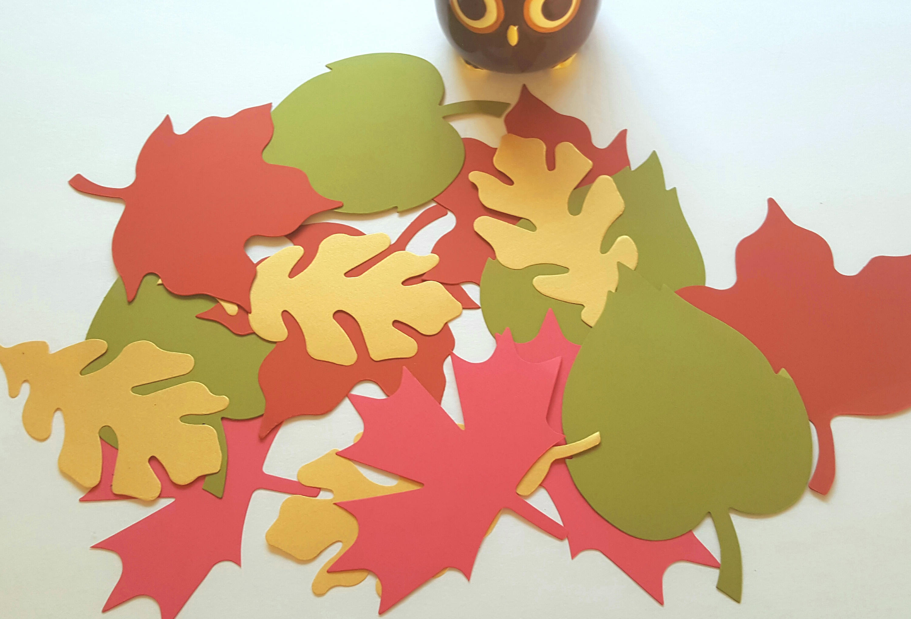 Leaf die cutsLarge paper leaves Autumn decorFall wedding | Etsy