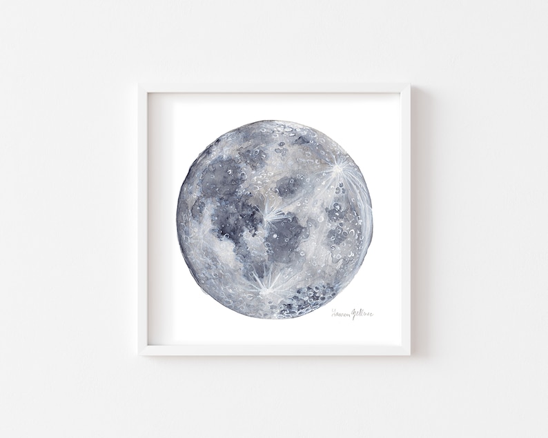 K&ouml;nnte beinhalten: Ein Aquarellbild eines Vollmonds in Graut&ouml;nen und Wei&szlig;. Der Mond hat eine detaillierte Oberfl&auml;che mit Kratern und einem subtilen Schein.