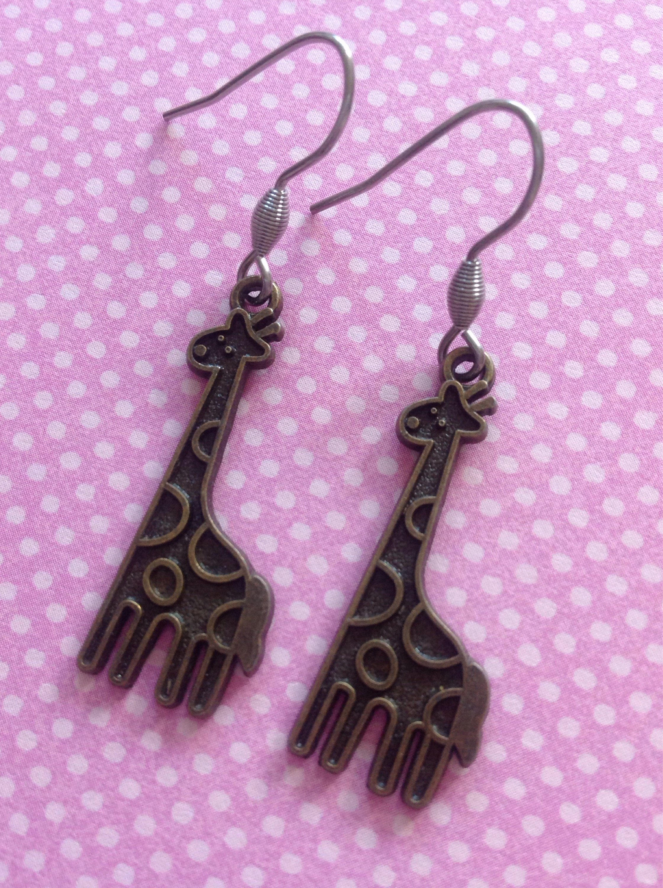 GIRAFFE EARRING