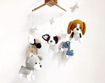 Mignon chiot crochet bébé mobile, chien bébé mobile, Beagle, husky sibérien, carlin, chihuahua, bouledogue, décoration de crèche, cadeau de bébé