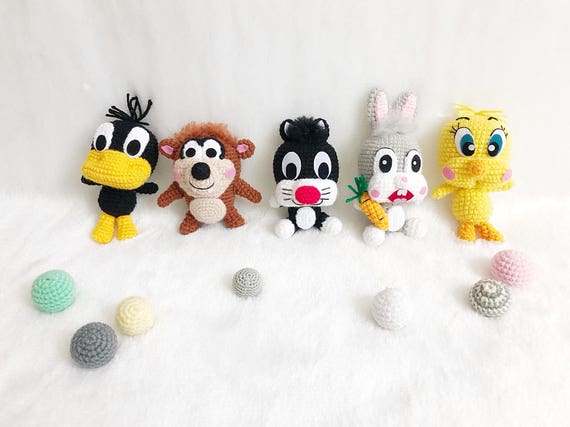 Baby looney tunes nursery decor hotsell