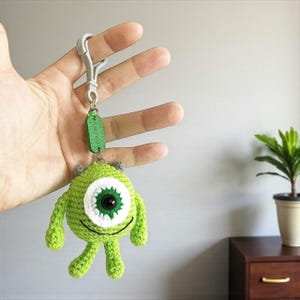 Mike Wazowski Key ring Crochet,  Monster Amigurumi, Crochet Monster, Handmade crochet Keychain, Monster Key ring