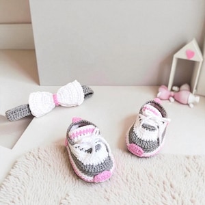 Crochet Baby Sneaker and Headband Set: Pink & Gray Cotton