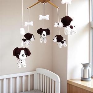 Móvil de crochet para cachorro de pointer alemán de pelo corto: decoración para habitación de perro