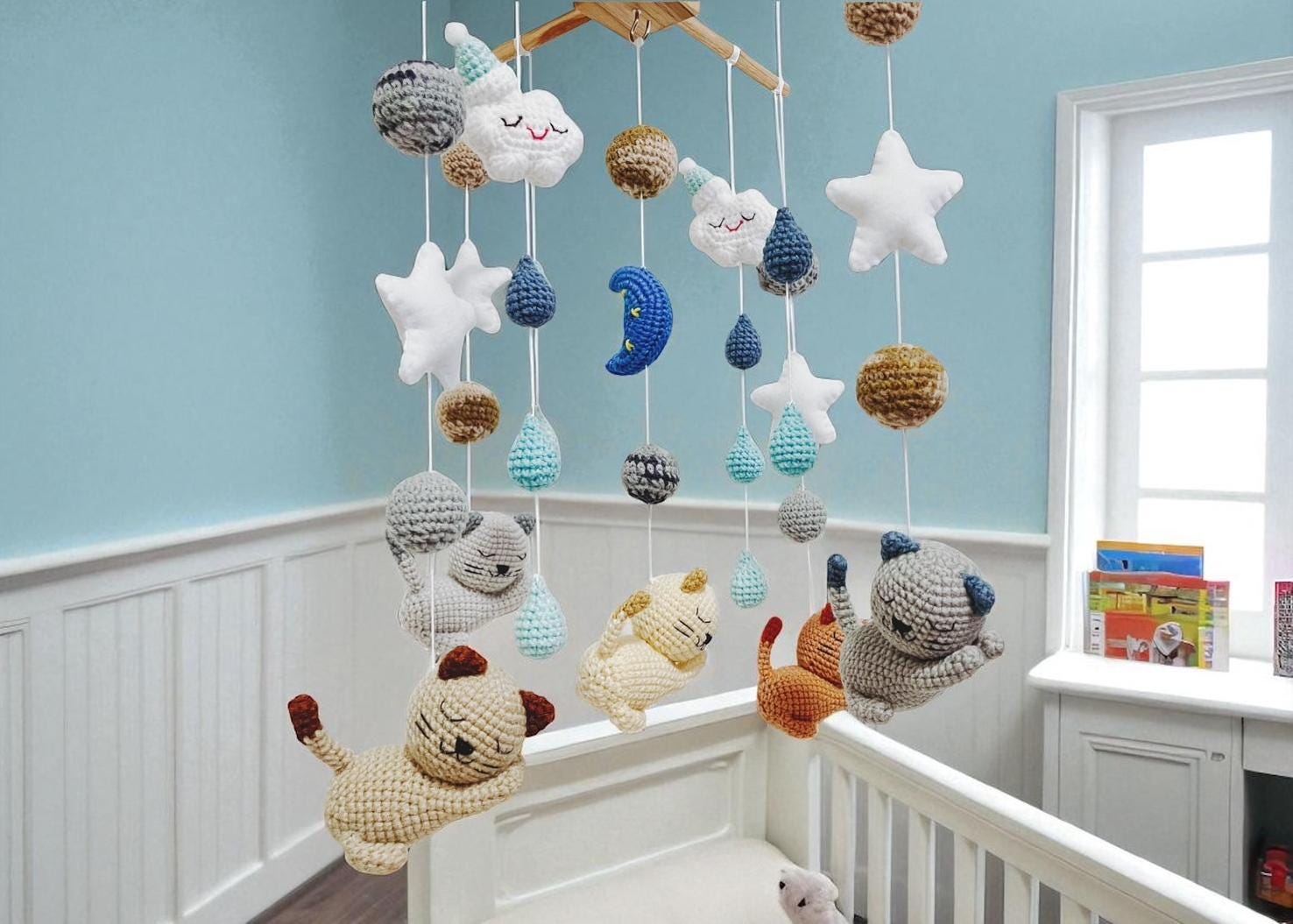 Sleeping kitten Crochet Baby Mobile, Cat baby mobile, Nursery decor, kitten mobile nursery, cute baby mobile, Baby Shower Gift