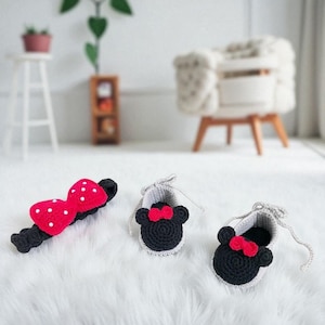 Crochet Baby Mickey shoes and headband set  - Baby headband - Crochet shoes - Baby Shoes - Baby girl set - Baby girl shoes- photo shoot