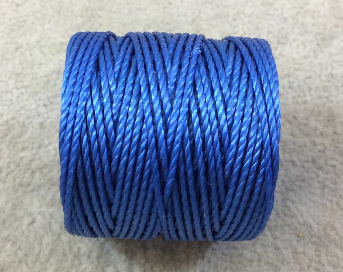 FULL SPOOL - Beadsmith S-Lon 400 Regular Blue Nylon Macrame/Jewelry Cord - Measuring 0.9mm Thick - 35 Yards (105 Feet) - (SL400-BL)