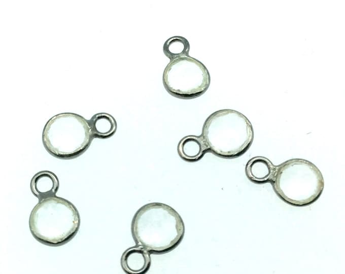 BULK LOT -  Six (6) Gunmetal Sterling Silver Pointed/Cut Stone Faceted Round/Coin Shaped Clear Quartz Bezel Pendants - Measuring 4mm x 4mm