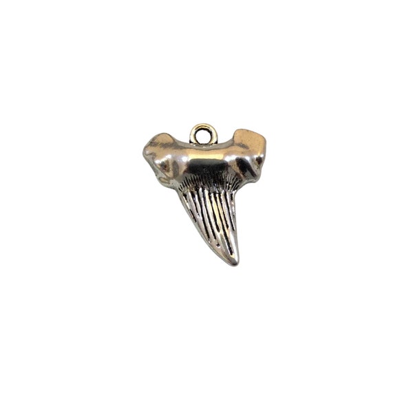 1" Long Tibetan Silver Detailed Shark Tooth Shaped Focal Charm/Pendant - Measuring 19mm x 22mm with Attached Ring - Sold Individually