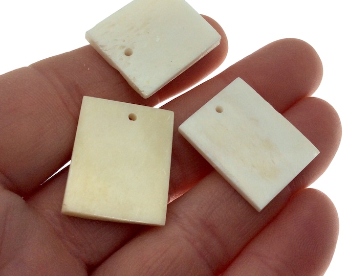 19mm x 23mm White/Off White Rectangle Shaped Lightweight Natural Ox Bone Pendant Component (Single-Drilled)