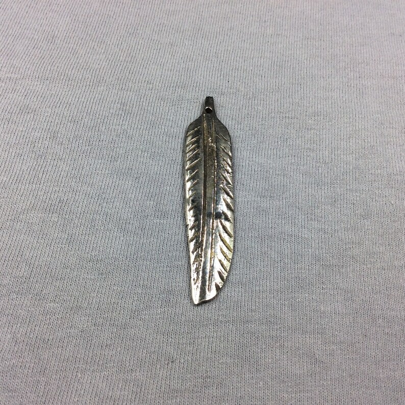 Sold Individually Measuring 13mm x 58mm Selected at Random Large Silver-Plated Copper Long Pointed LeafFeather Shaped Pendant Style A