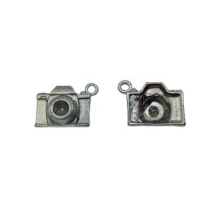 Gunmetal Plated Copper Camera Pendant Charm – 13mm x 17mm