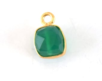 Green Onyx Bezel: Gold Plated Copper Faceted Cube Pendant
