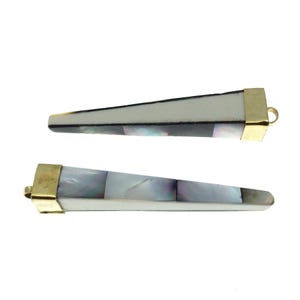 Pingente de concha de abalone cinza iridescente, formato de presa pontiaguda, com tampa dourada (15 mm x 75 mm)