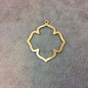 Jewelry Findings Medium Sized Gold Plated Copper Open Wavy Flower Blossom Shaped Components 37mm x 39mm - Sold in Packs of 10 (250-GD/371)