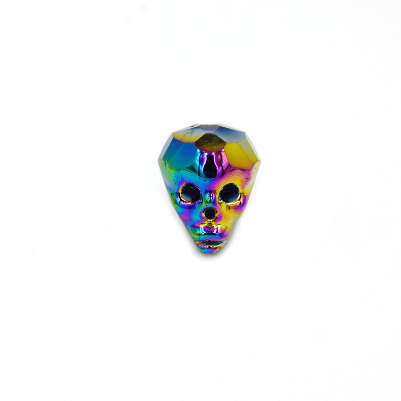 Crystal Skull Beads | 18mm x 20mm 3D Skull Glass Beads for Crafting