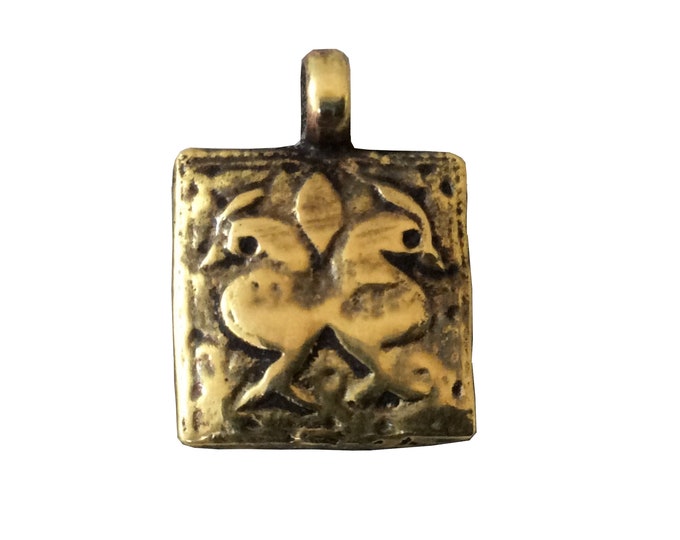 15mm x 15mm Oxidized Gold Plated Rustic Cast Twin Birds Icon Copper Square Shape Pendant W Attached Ring  - Sold Individually (K-105)